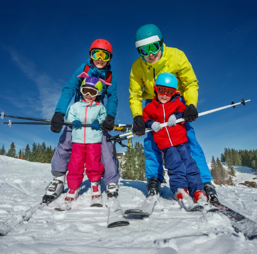 Grupos de adultos y familias Alturas Ski y Aventuras